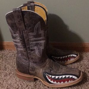 Tin Haul Co USA 9 cowboy boots
